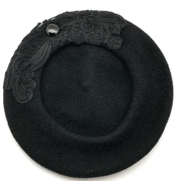 Black Wool Beret with Black Ribbon/Button Detail main image 8